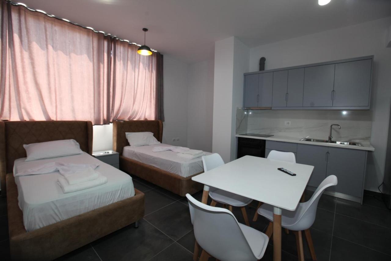 Deda Apartments Sarandë Exteriér fotografie