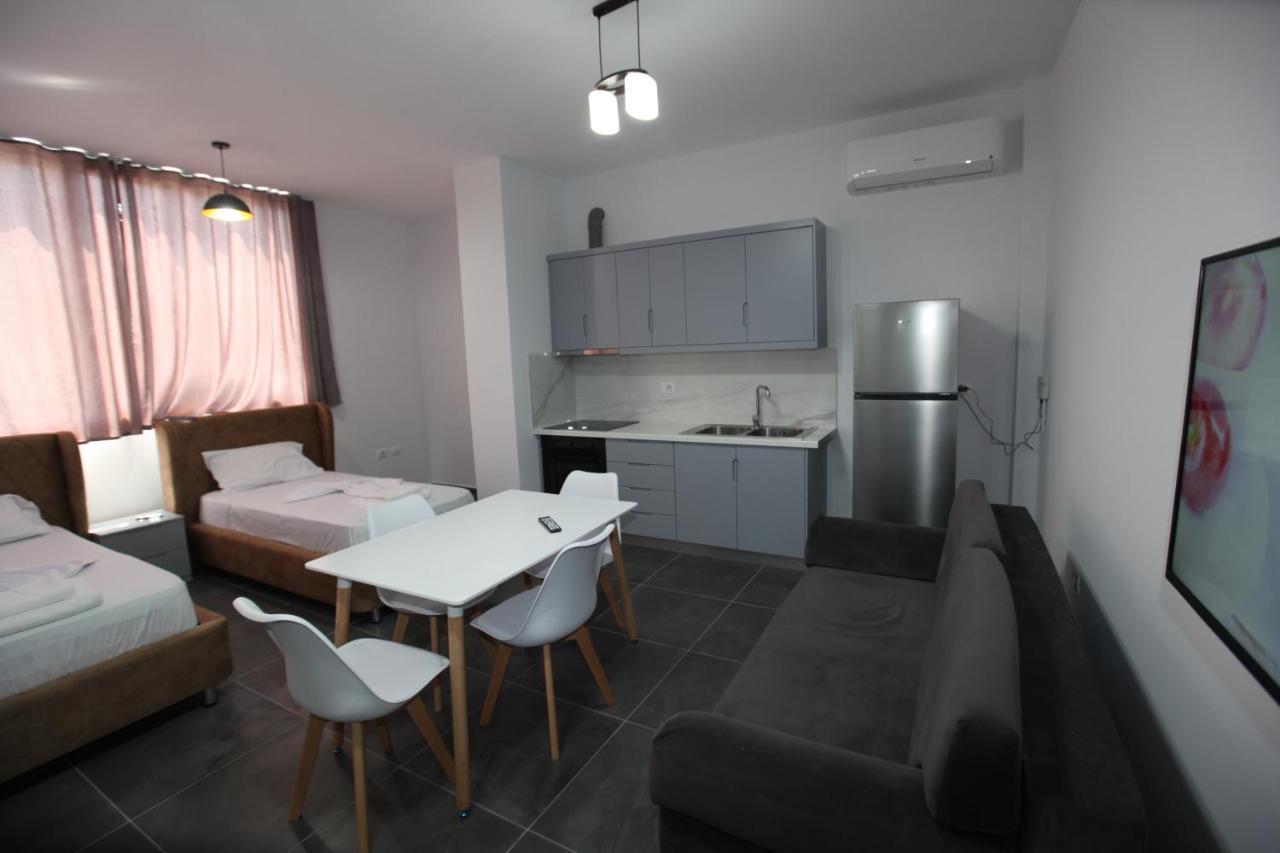 Deda Apartments Sarandë Exteriér fotografie