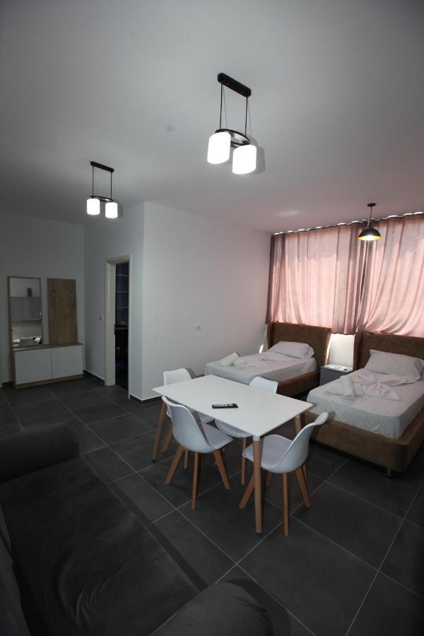 Deda Apartments Sarandë Exteriér fotografie