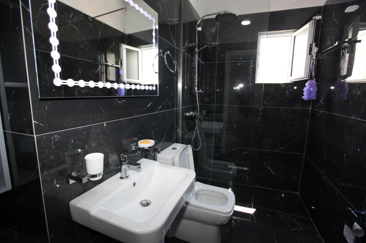 Deda Apartments Sarandë Exteriér fotografie