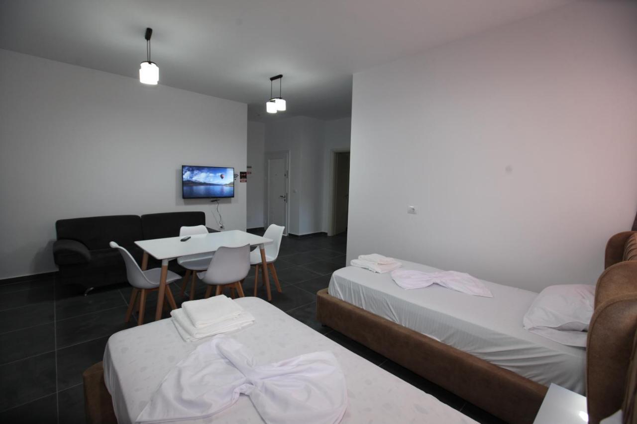 Deda Apartments Sarandë Exteriér fotografie