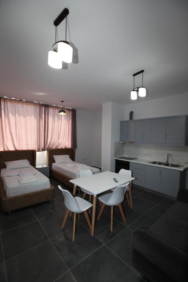 Deda Apartments Sarandë Exteriér fotografie