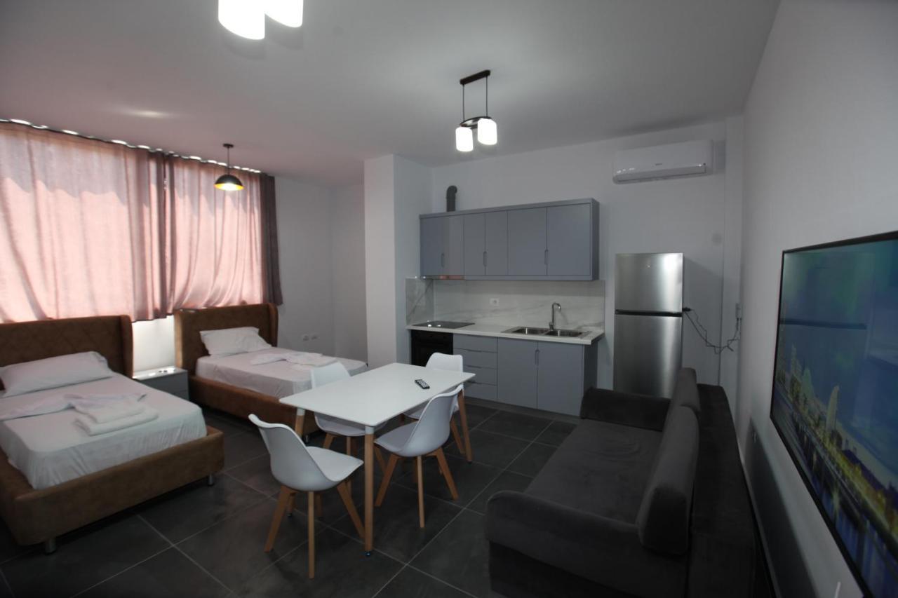 Deda Apartments Sarandë Exteriér fotografie