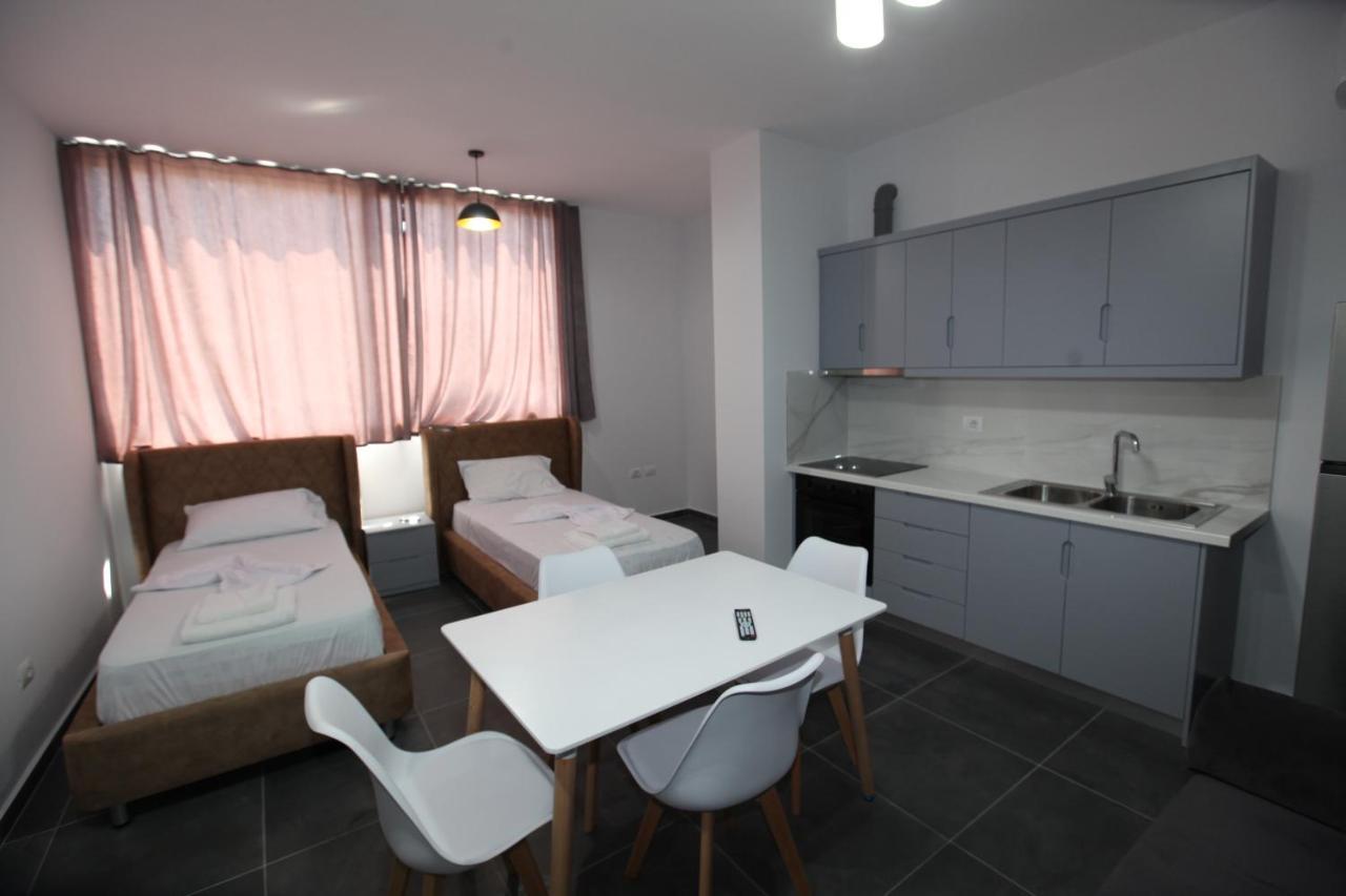 Deda Apartments Sarandë Exteriér fotografie